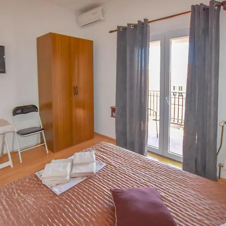 Oak Tree Pensionat 3*