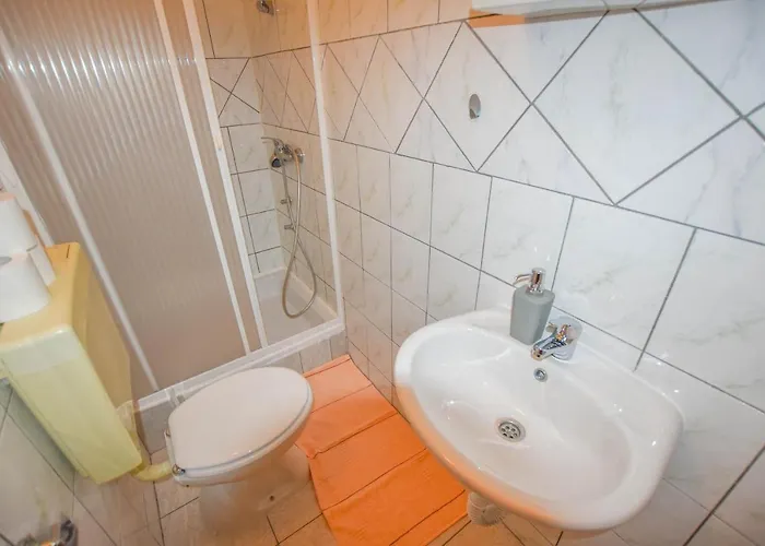 Oak Tree Гостевой дом